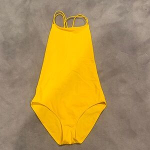 Eres Size US 10 FR 42 Yellow Women's One-Piece Swimsuit